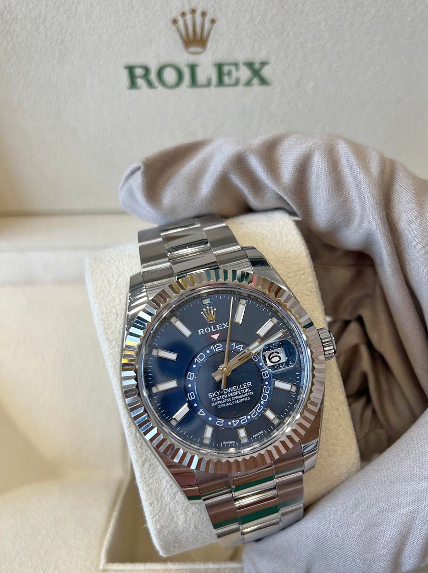 42mm Sky-Dweller